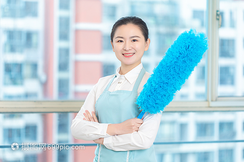 專業(yè)家政保潔服務 手拿撣子的守護者